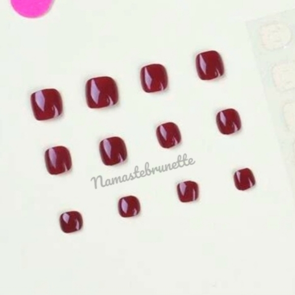 2/$16 Plaid Press On Toenails - Picture 11 of 17